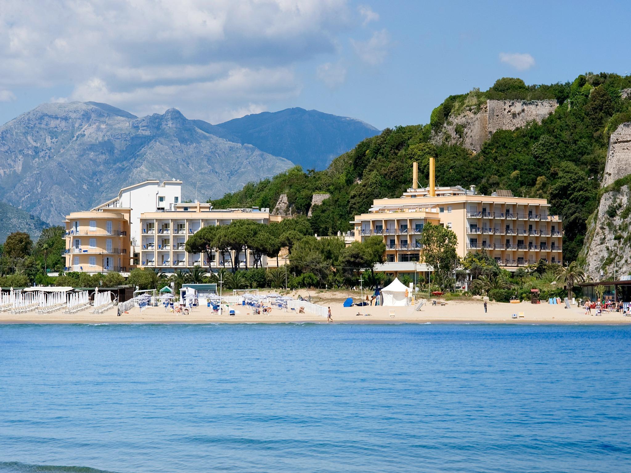 Hotel Serapo Γκαέτα Εξωτερικό φωτογραφία